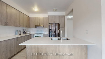 19 Meadow Vista Crescent • East Gwillimbury, ON photo 8