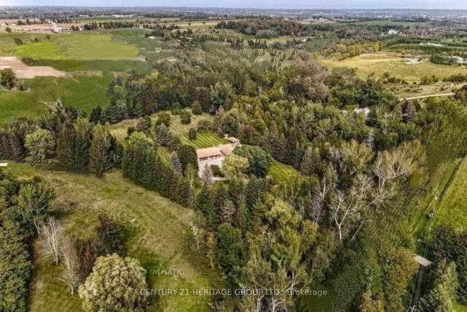 Detached House for sale at 7670 19th Sideroad, King, Ontario, L0G 1T0 - Rural King - MLS: N12873532