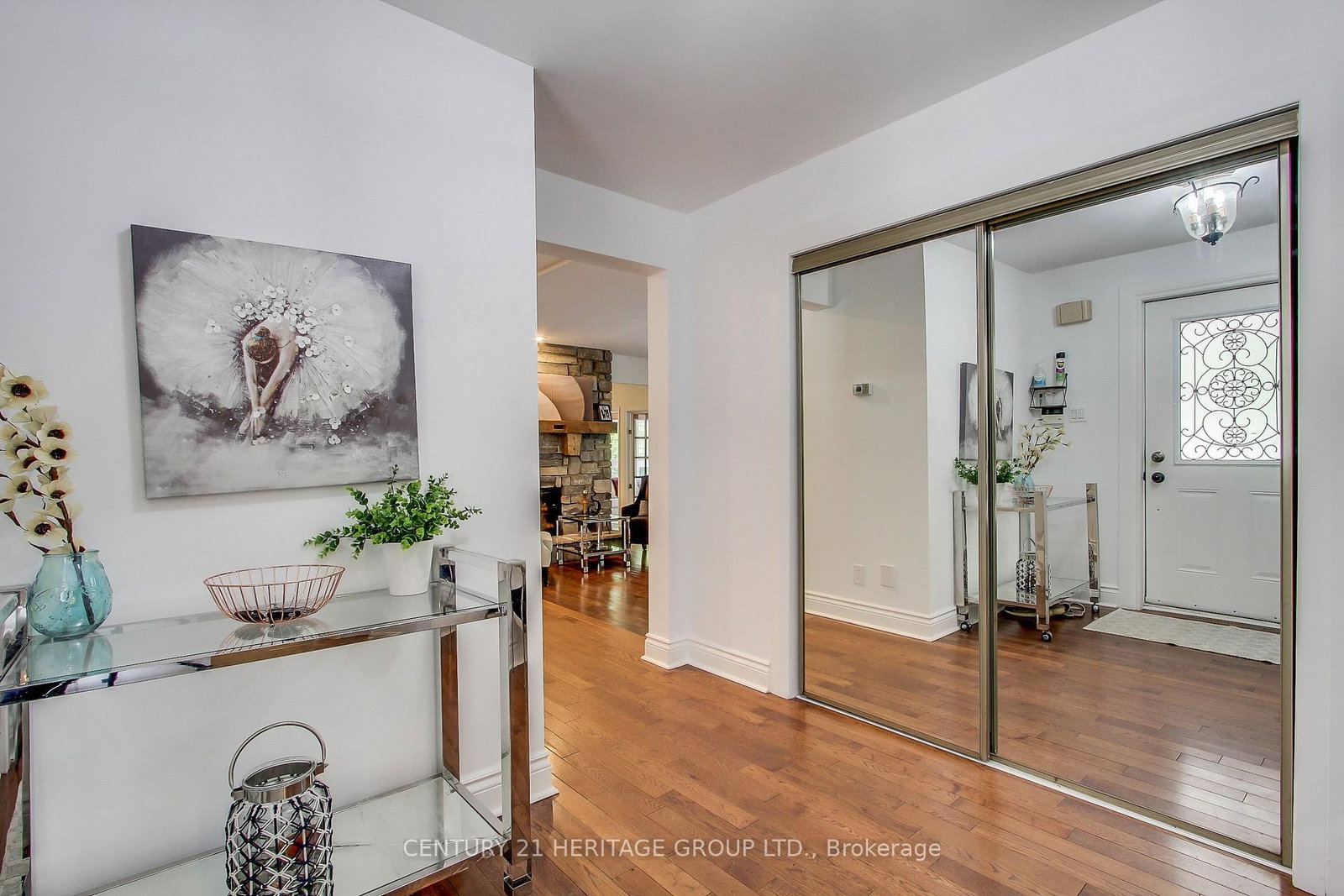 Detached House for sale at 7670 19th Sideroad, King, Ontario, L0G 1T0 - Rural King - MLS: N12873532