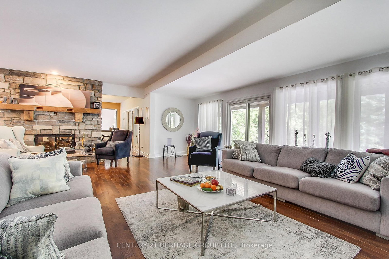 Detached House for sale at 7670 19th Sideroad, King, Ontario, L0G 1T0 - Rural King - MLS: N12873532