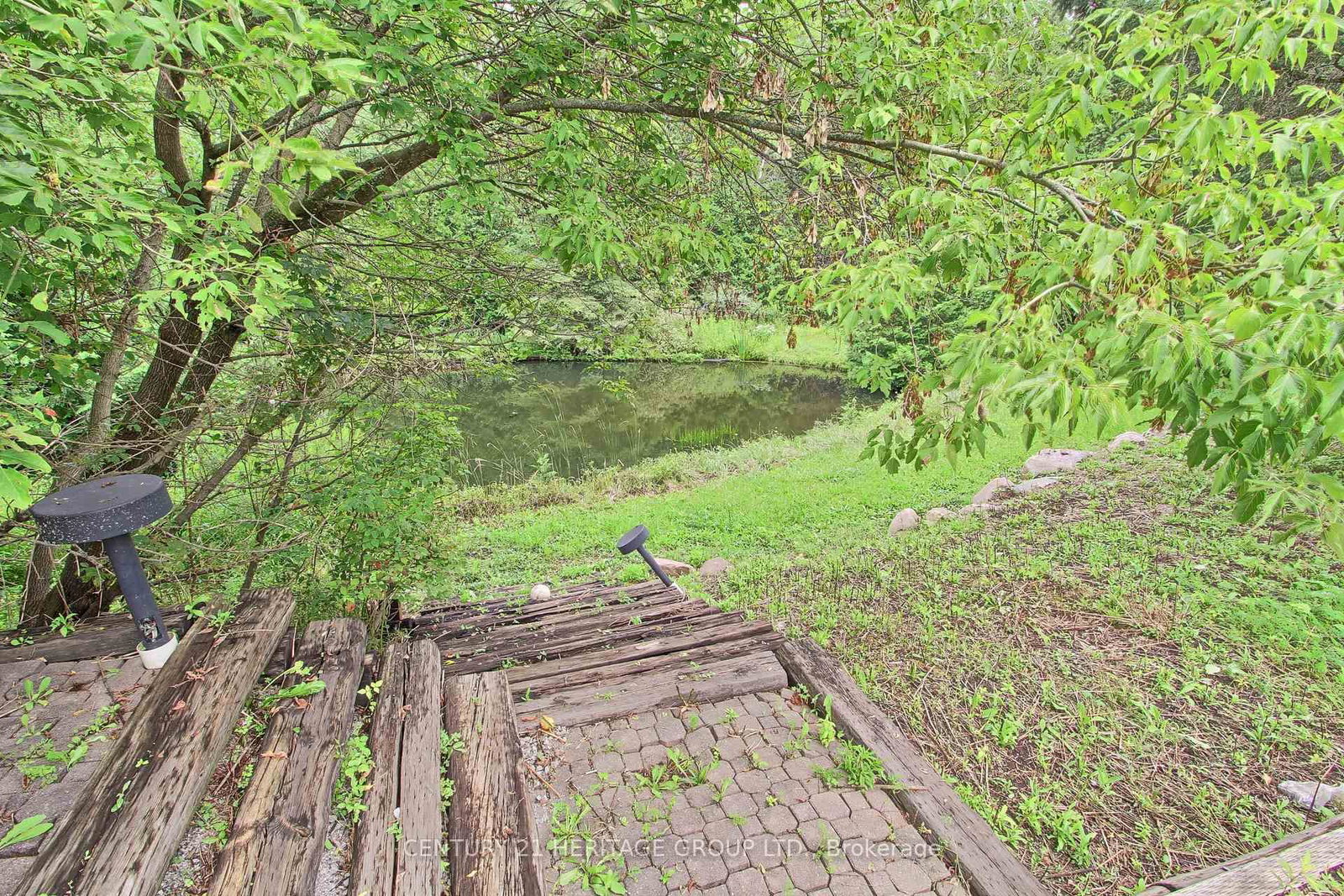 Detached House for sale at 7670 19th Sideroad, King, Ontario, L0G 1T0 - Rural King - MLS: N12873532