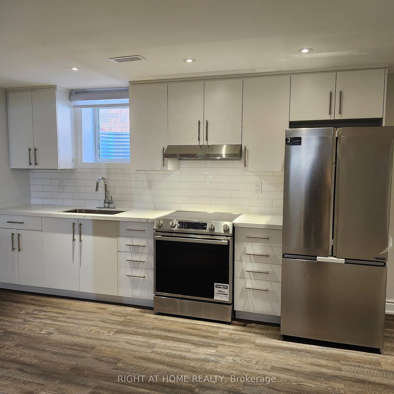 home for lease on 60 Weaver Terrace