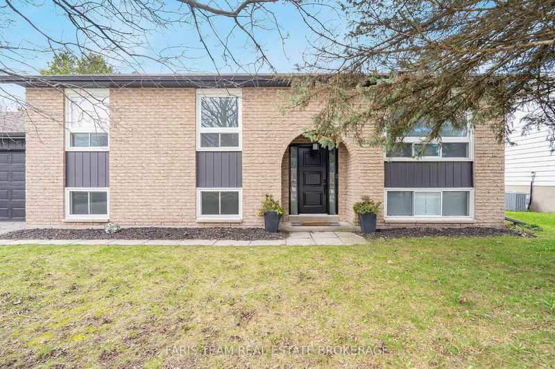 16 Wales Ave N, Adjala-Tosorontio, L0M 1J0 | Image 3