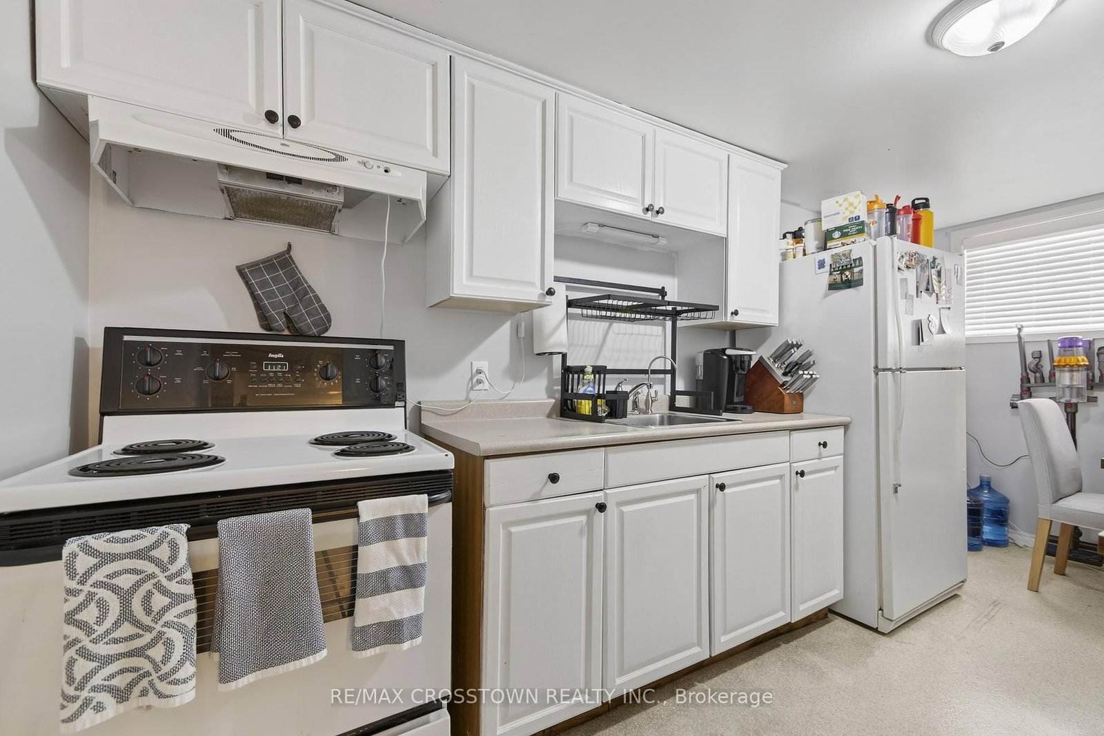 Detached House for sale at 58 Albert Street, New Tecumseth, Ontario, L9R 1E9 - Alliston - MLS: N12875368