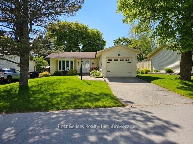 26 Tecumseth Pines Drive