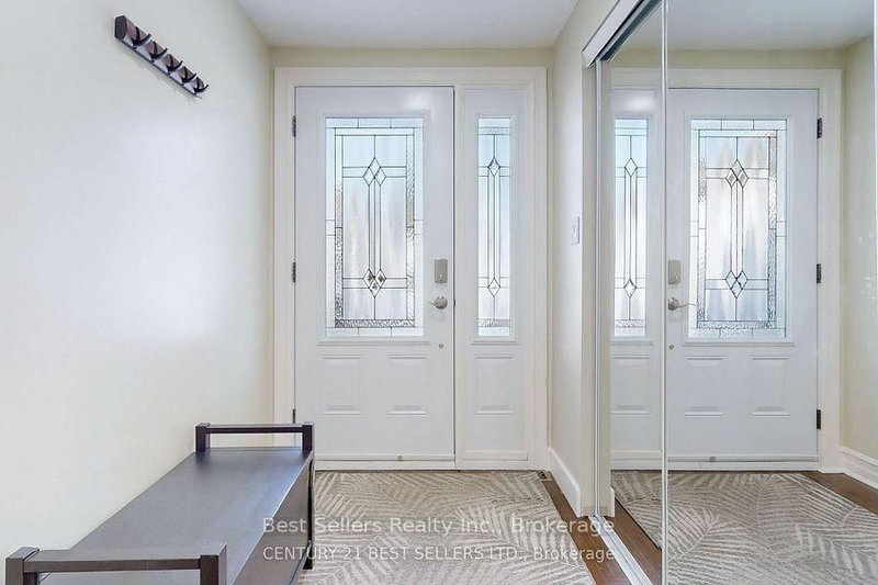 26 Tecumseth Pines Drive