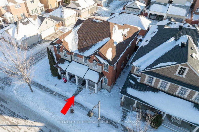 31 Kalvinster Dr, Markham, L6B 0A7 | Image 3