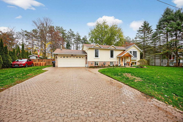 17 Pine Park Boulevard