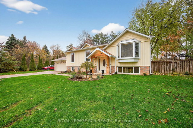 17 Pine Park Boulevard