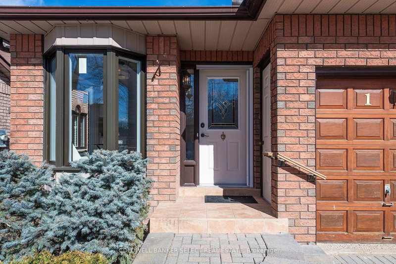 6 - 168 Greenbriar Rd, New Tecumseth, L9R 1X9 | Image 2