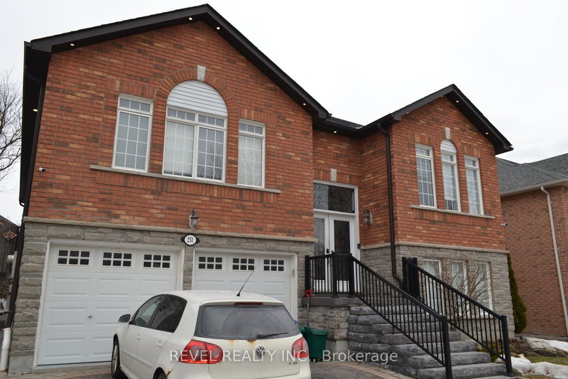 BSMT - 251 Deerglen Terr, Aurora, L4G 6Y6 | Image 2