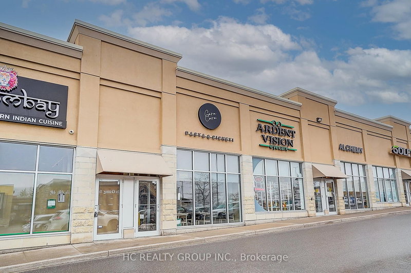 D - 16 Vogell Rd, Richmond Hill, L4B 3K4 | Image 2