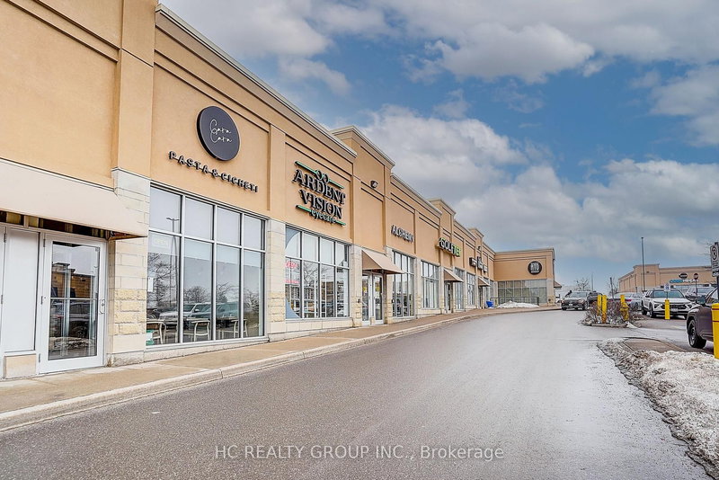 D - 16 Vogell Rd, Richmond Hill, L4B 3K4 | Image 3