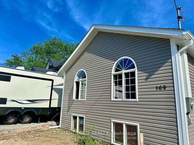 #Bsmnt - 169 Garden Avenue E