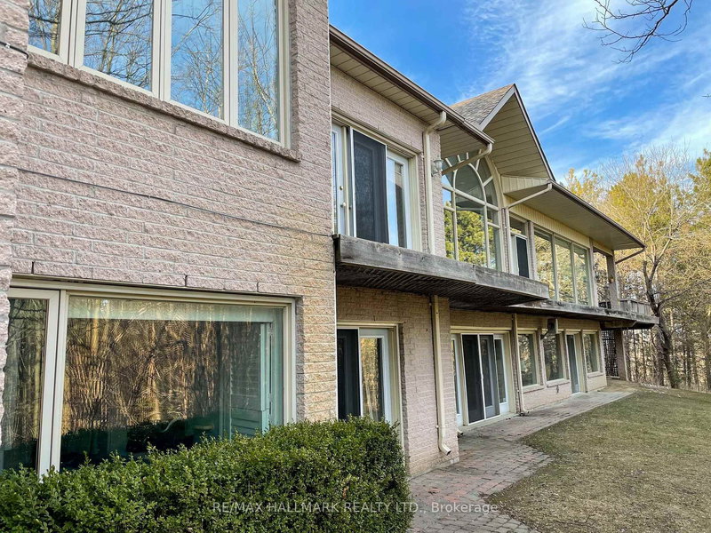 18381 McCowan Rd, East Gwillimbury, L0G 1M0 | Image 3