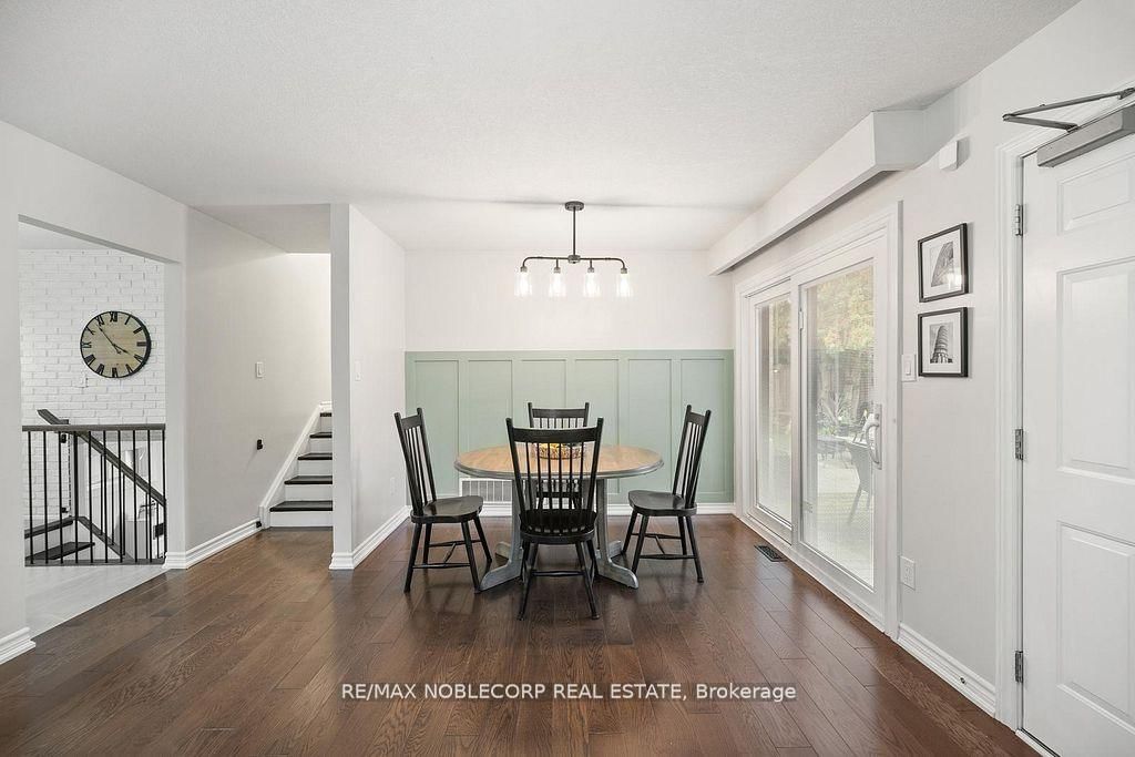 Detached House for sale at 42 Mitchell Avenue, New Tecumseth, Ontario, L9R 1C2 - Alliston - MLS: N12878562