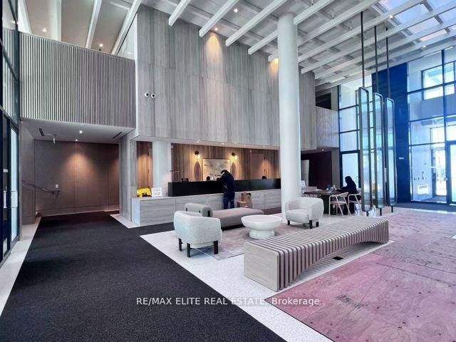 1705 - 225 Commerce St, Vaughan, L4K 5Z7 | Image 2