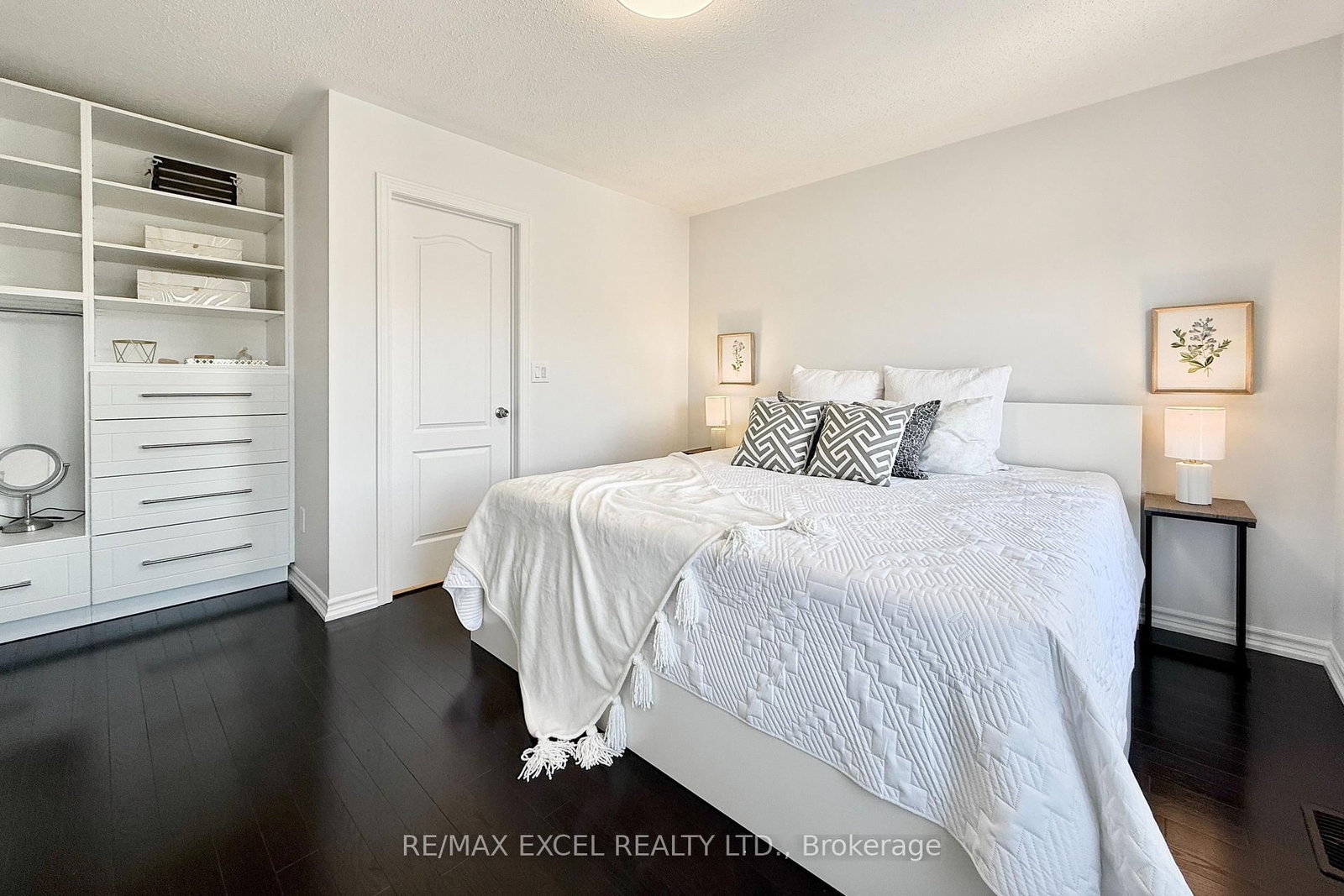 Townhouse for sale at 55 Vettese Court, Markham, Ontario, L6B 0V7 - Box Grove - MLS: N12878932