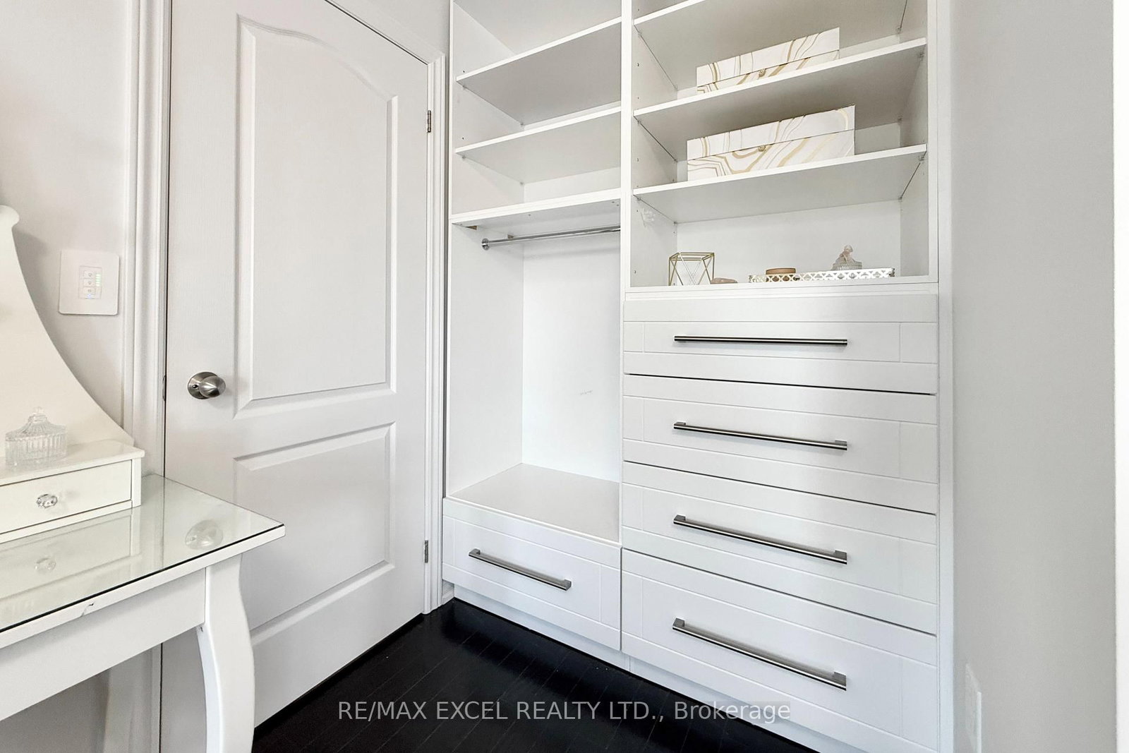 Townhouse for sale at 55 Vettese Court, Markham, Ontario, L6B 0V7 - Box Grove - MLS: N12878932