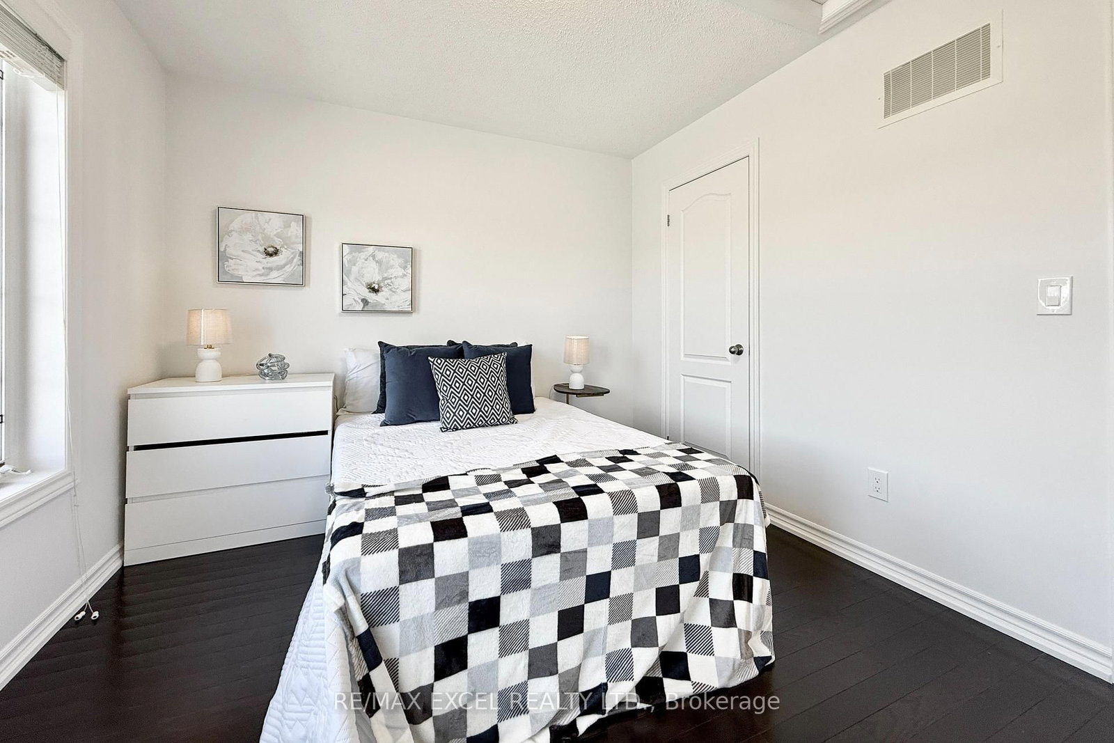 Townhouse for sale at 55 Vettese Court, Markham, Ontario, L6B 0V7 - Box Grove - MLS: N12878932