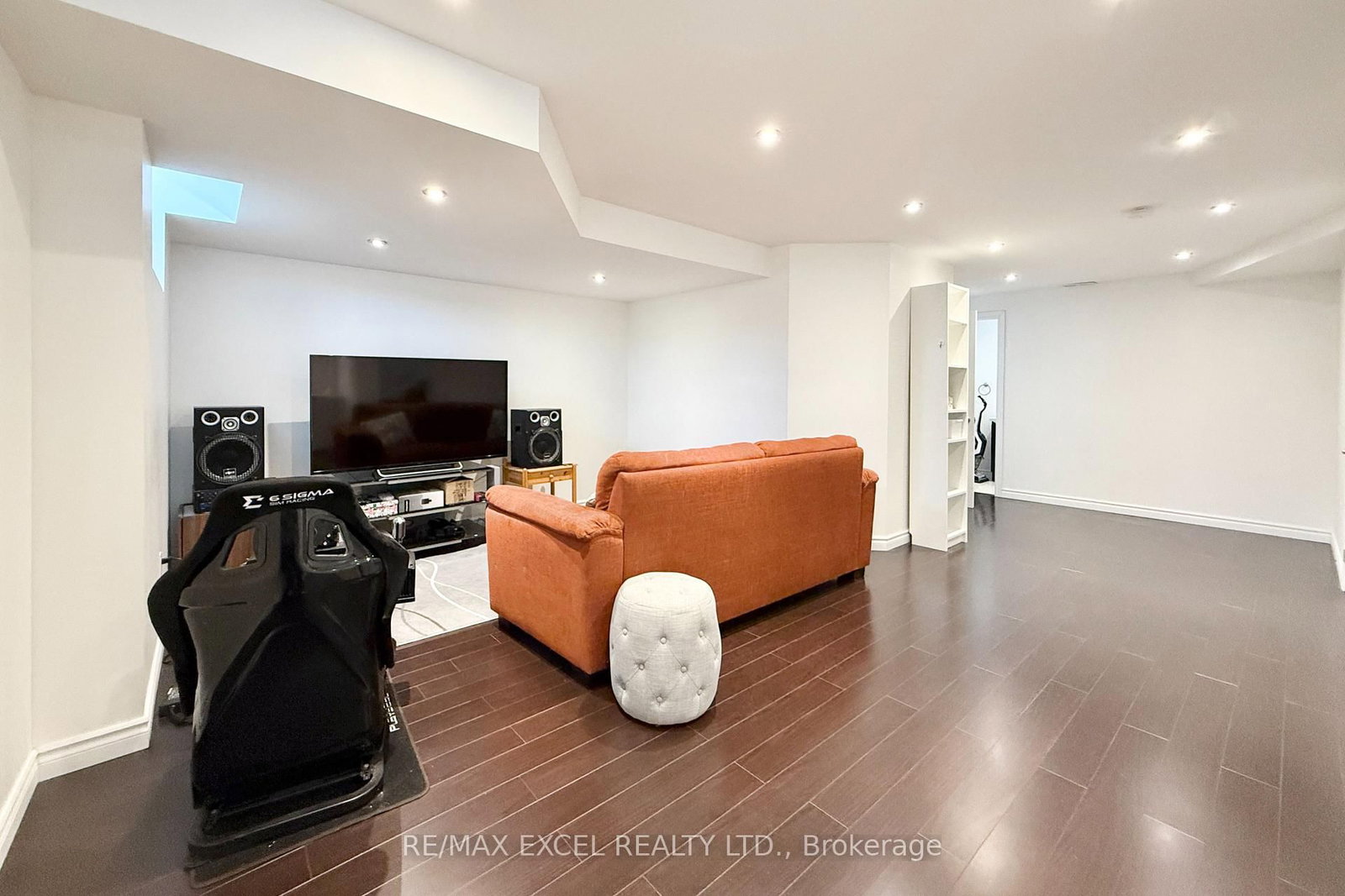 Townhouse for sale at 55 Vettese Court, Markham, Ontario, L6B 0V7 - Box Grove - MLS: N12878932