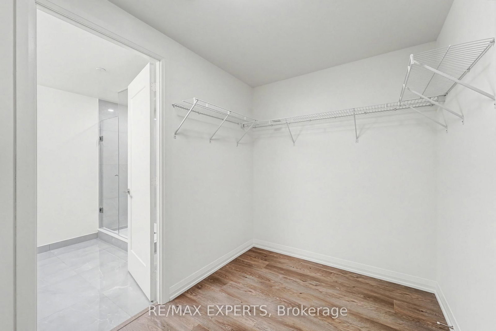 8960 Jane Street • #421 • Vaughan, ON photo 22