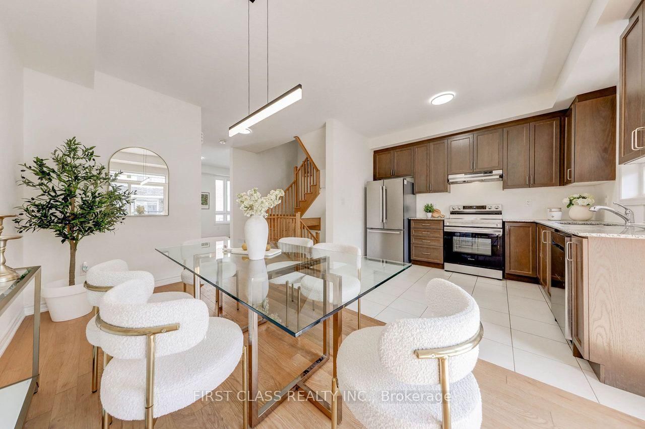 Townhouse for sale at 22 Massachusetts Lane, Markham, Ontario, L6E 0V6 - Wismer - MLS: N12879006