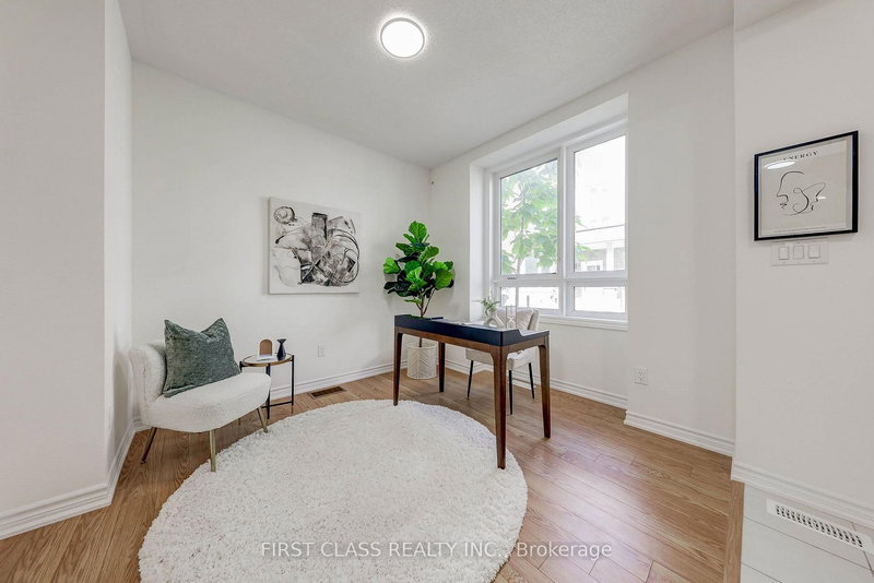 22 Massachusetts Lane, Markham, L6E 0V6 | Image 3