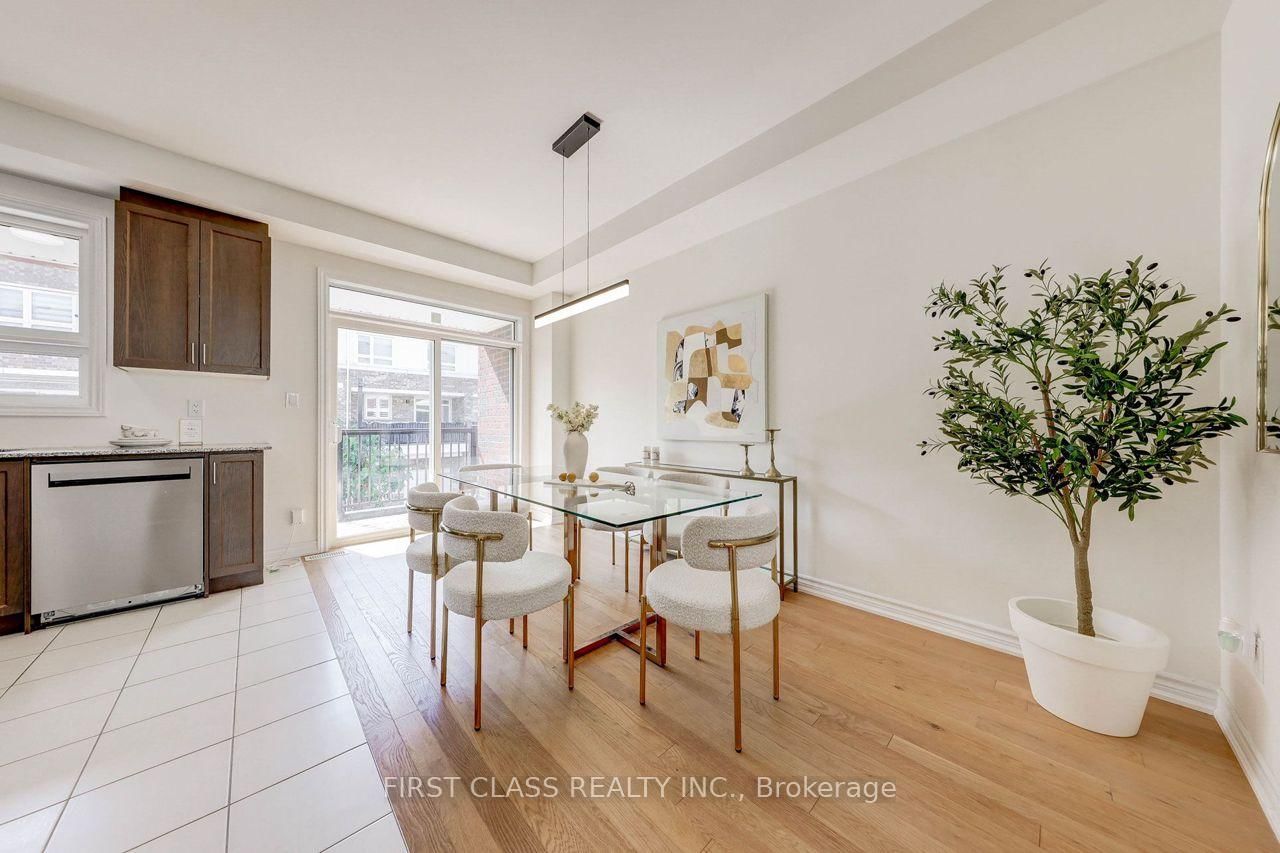 Townhouse for sale at 22 Massachusetts Lane, Markham, Ontario, L6E 0V6 - Wismer - MLS: N12879006