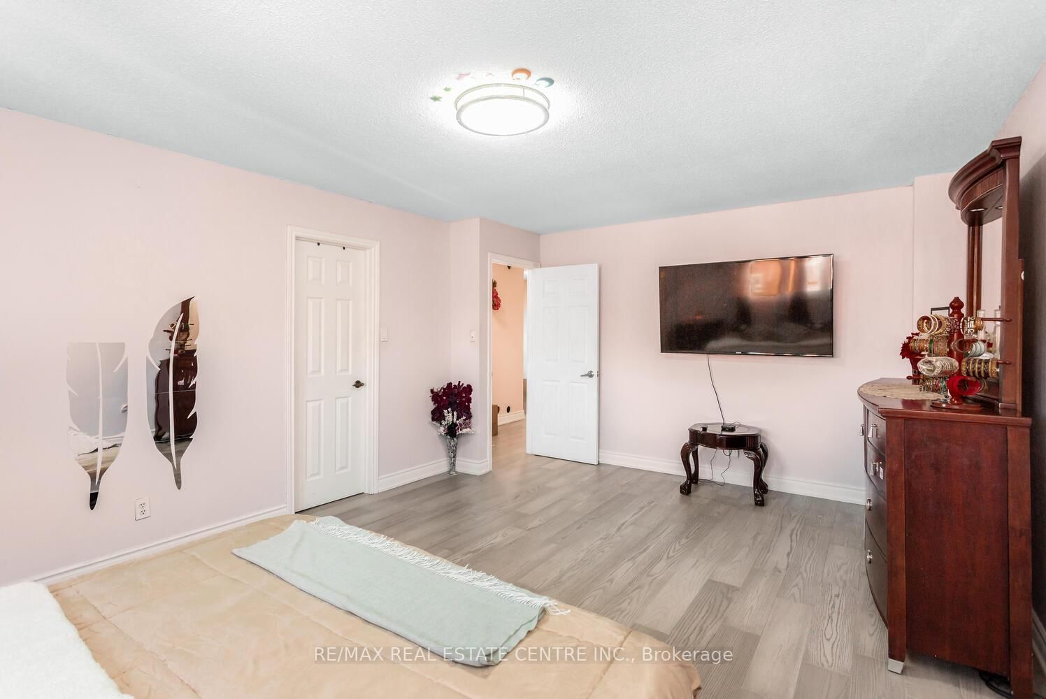 Detached House for sale at 41 Presidential Street, Vaughan, Ontario, L4L 5H2 - East Woodbridge - MLS: N12880702