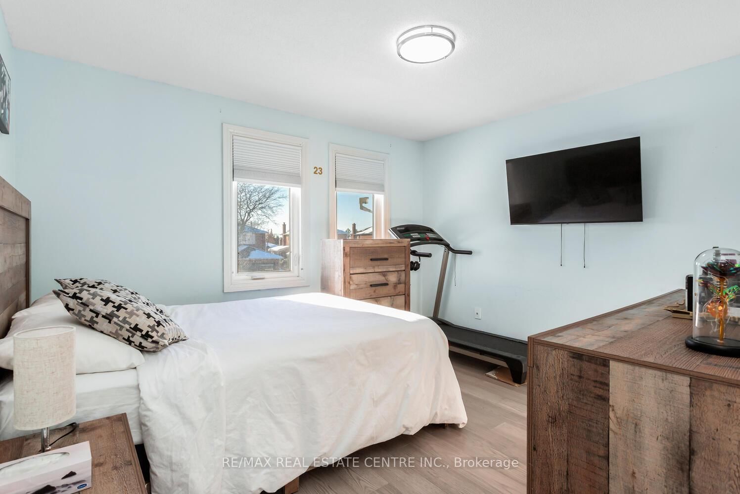 Detached House for sale at 41 Presidential Street, Vaughan, Ontario, L4L 5H2 - East Woodbridge - MLS: N12880702