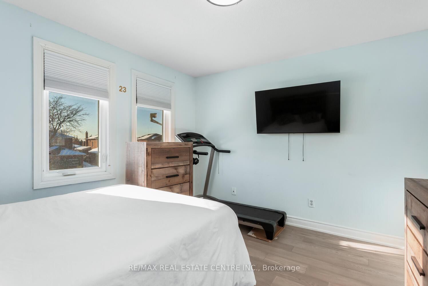 Detached House for sale at 41 Presidential Street, Vaughan, Ontario, L4L 5H2 - East Woodbridge - MLS: N12880702