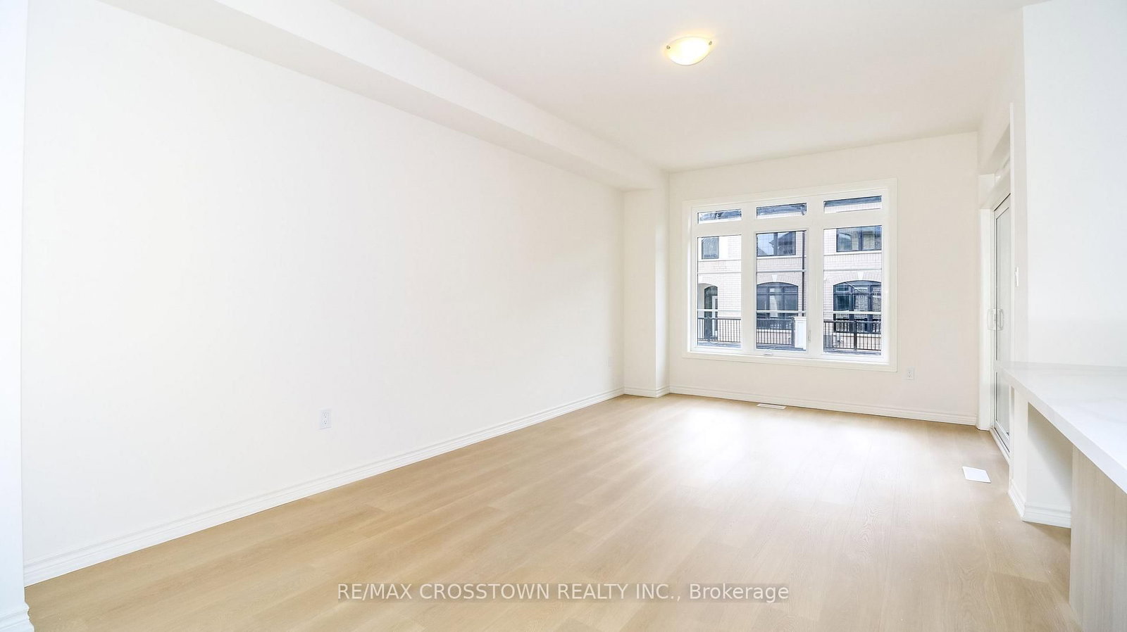 Townhouse for sale at (Unit 7)-1225 Corm Street, Innisfil, Ontario, L9S 4T9 - Alcona - MLS: N12880936