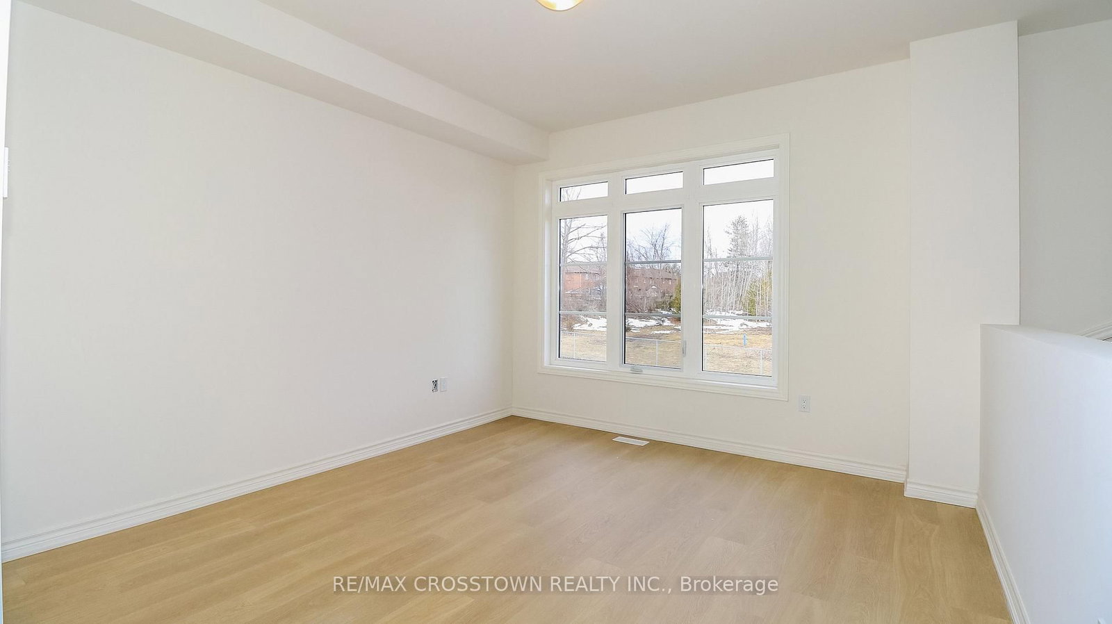 Townhouse for sale at (Unit 7)-1225 Corm Street, Innisfil, Ontario, L9S 4T9 - Alcona - MLS: N12880936