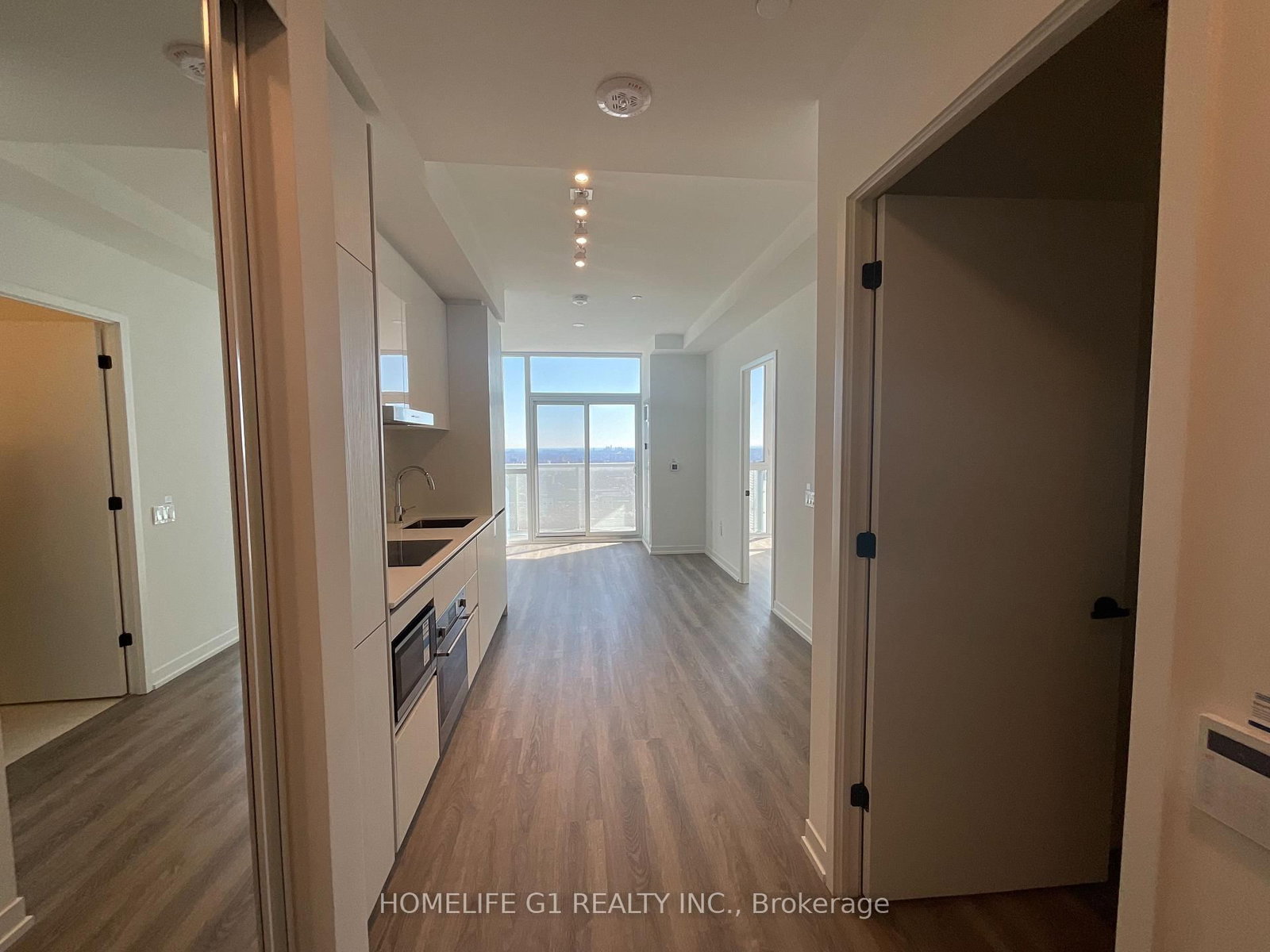 8 Interchange Way, Unit 6011 - Photo 5