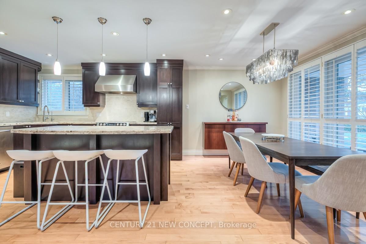 116 Babcombe Drive • Markham, ON photo 8