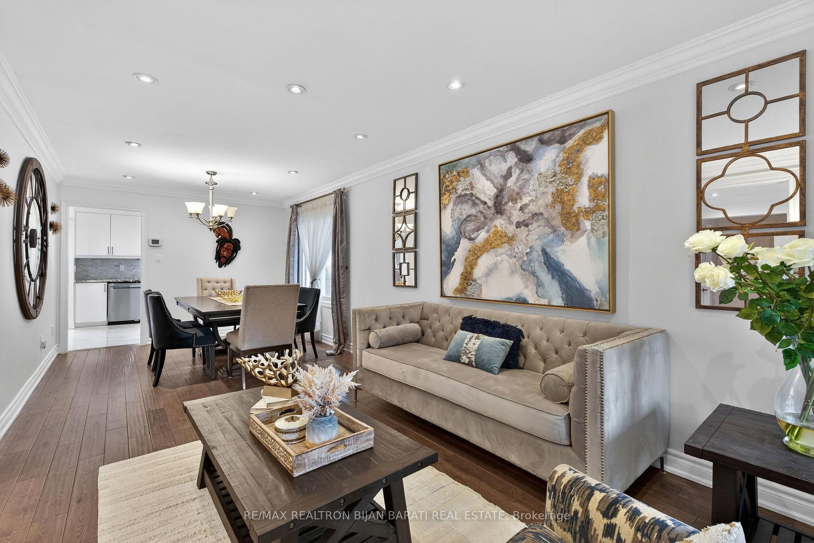 Detached House for sale at 92 Weldrick Road, Richmond Hill, Ontario, L4C 8T7 - Harding - MLS: N12881346