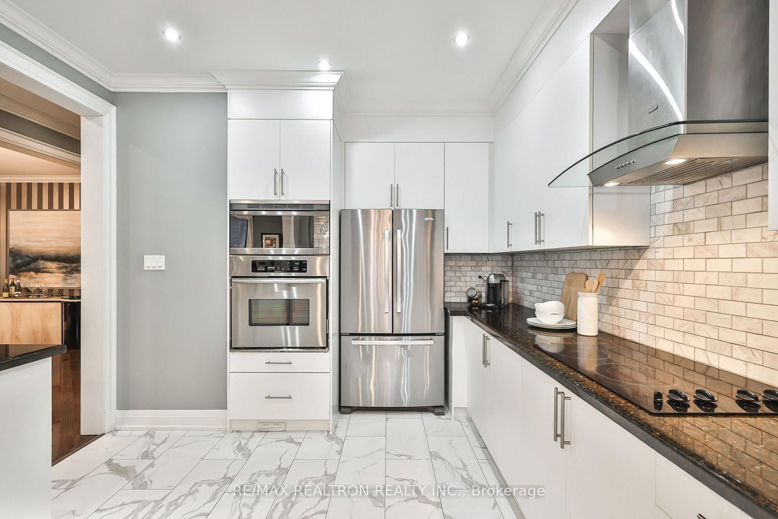 Detached House for sale at 14 Daphnia Drive, Vaughan, Ontario, L4J 8X1 - Patterson - MLS: N12881380