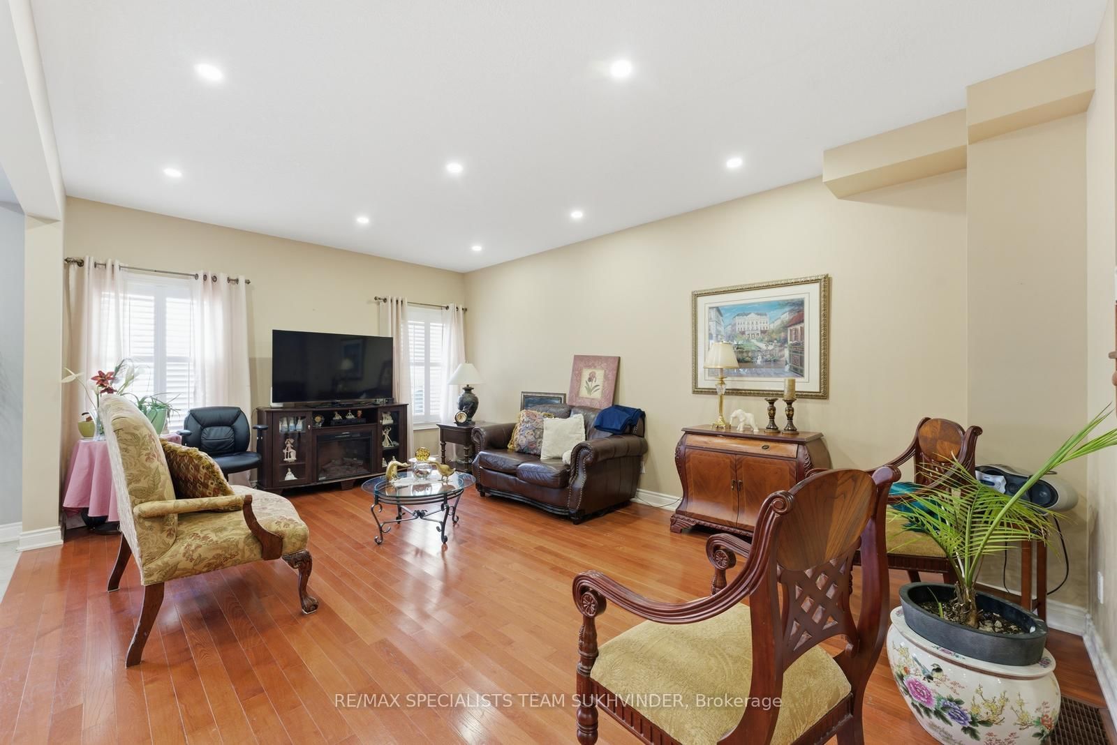 Detached House for sale at 106 Falkner Road, New Tecumseth, Ontario, L9R 0C1 - Alliston - MLS: N12881532