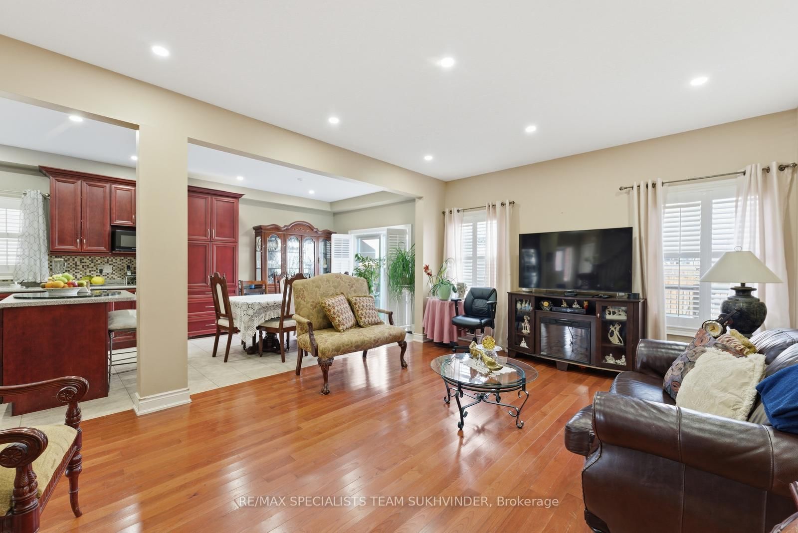 Detached House for sale at 106 Falkner Road, New Tecumseth, Ontario, L9R 0C1 - Alliston - MLS: N12881532