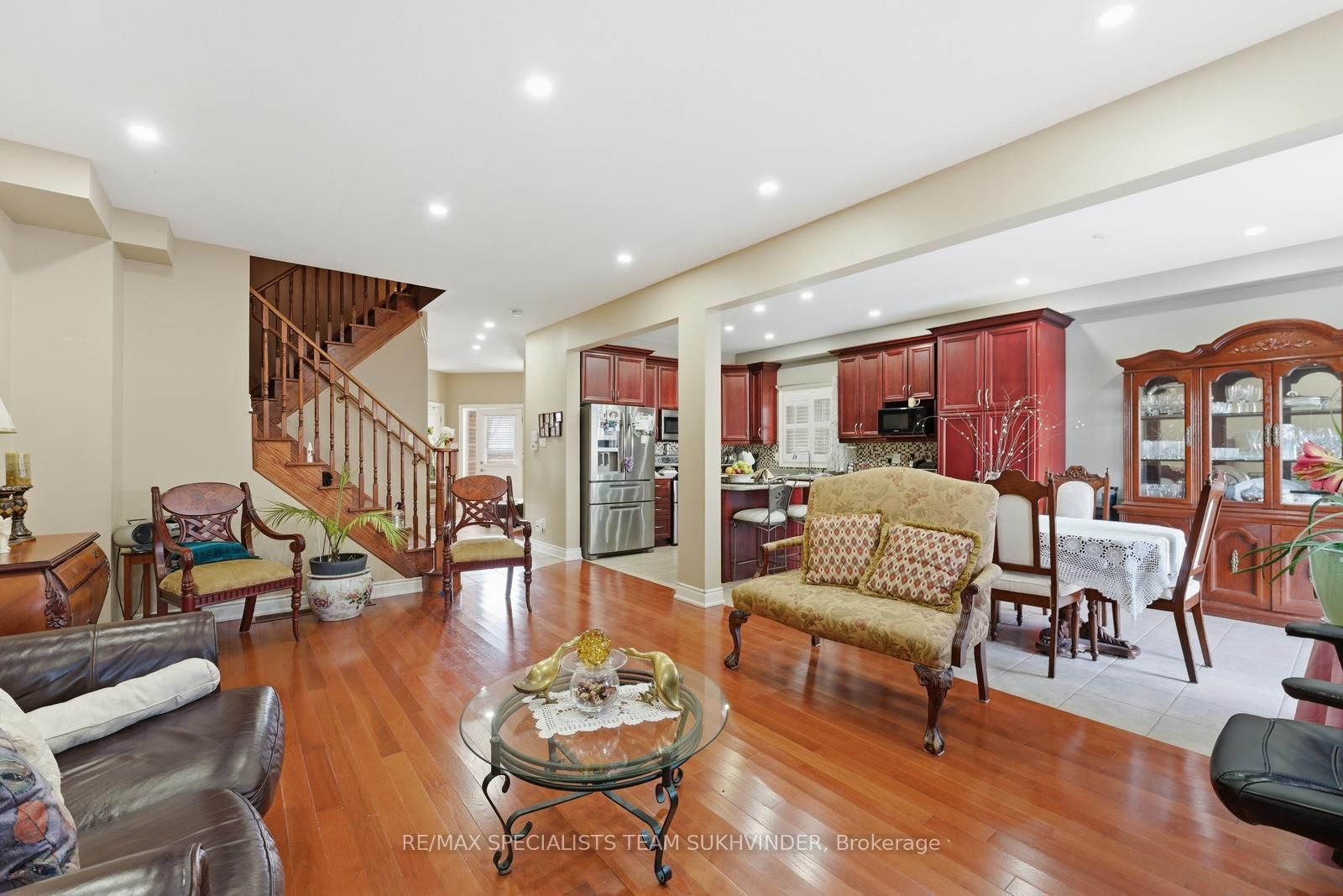 Detached House for sale at 106 Falkner Road, New Tecumseth, Ontario, L9R 0C1 - Alliston - MLS: N12881532