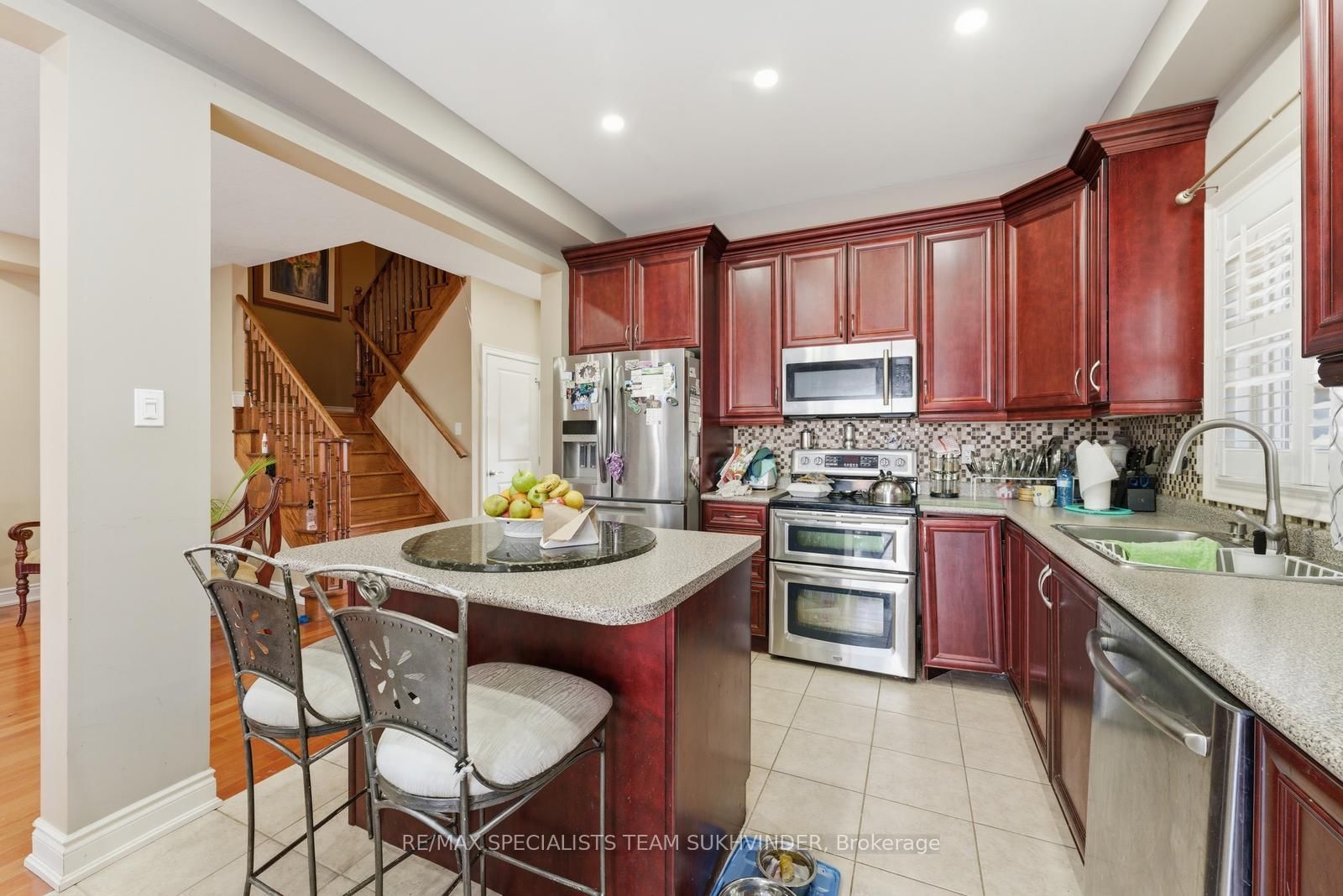 Detached House for sale at 106 Falkner Road, New Tecumseth, Ontario, L9R 0C1 - Alliston - MLS: N12881532