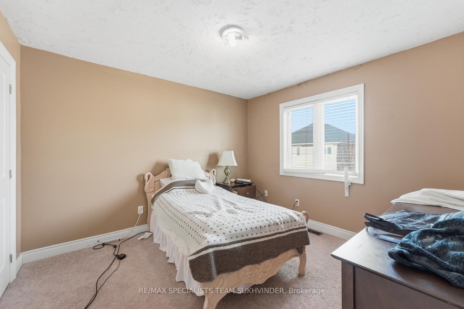 Detached House for sale at 106 Falkner Road, New Tecumseth, Ontario, L9R 0C1 - Alliston - MLS: N12881532