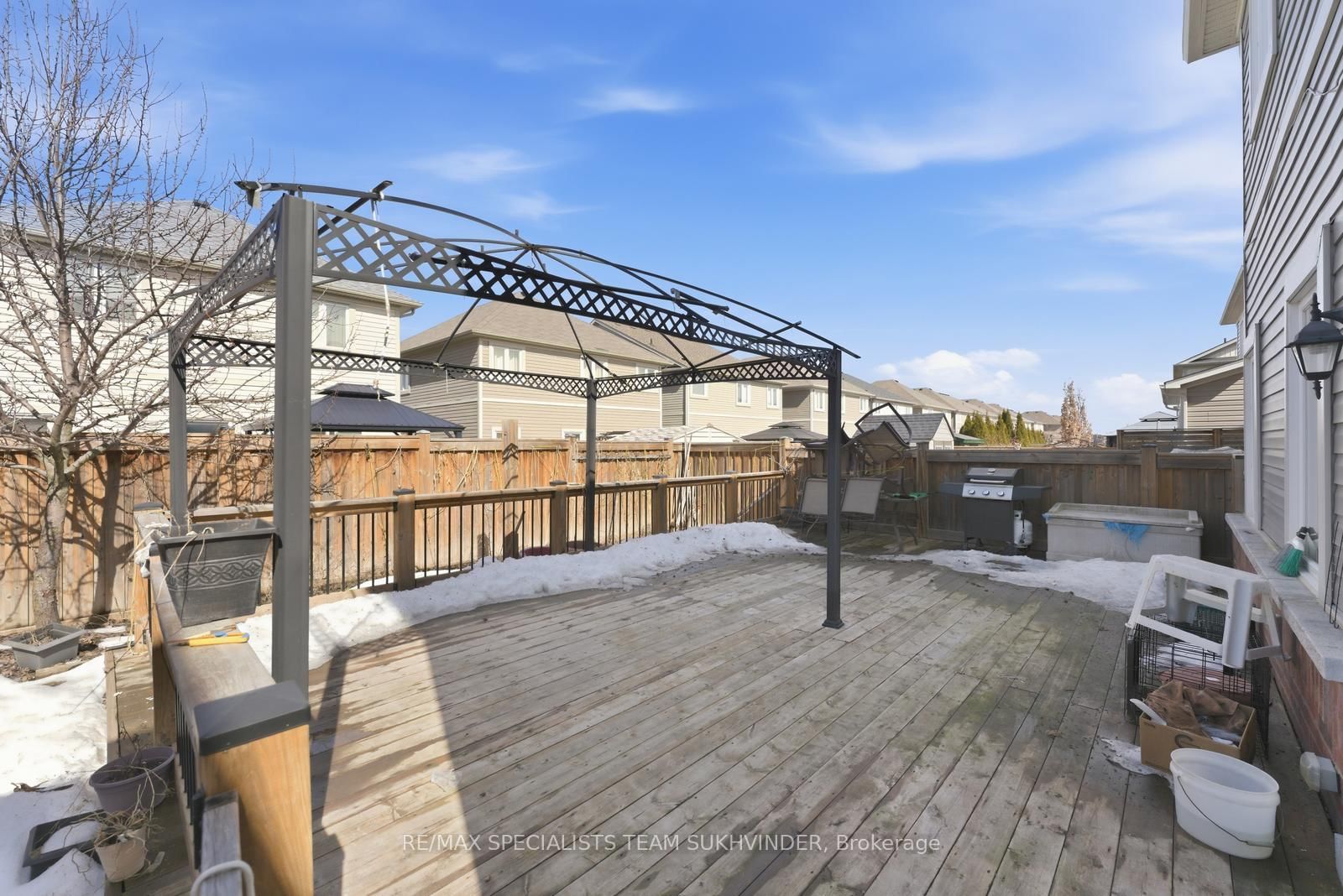 Detached House for sale at 106 Falkner Road, New Tecumseth, Ontario, L9R 0C1 - Alliston - MLS: N12881532