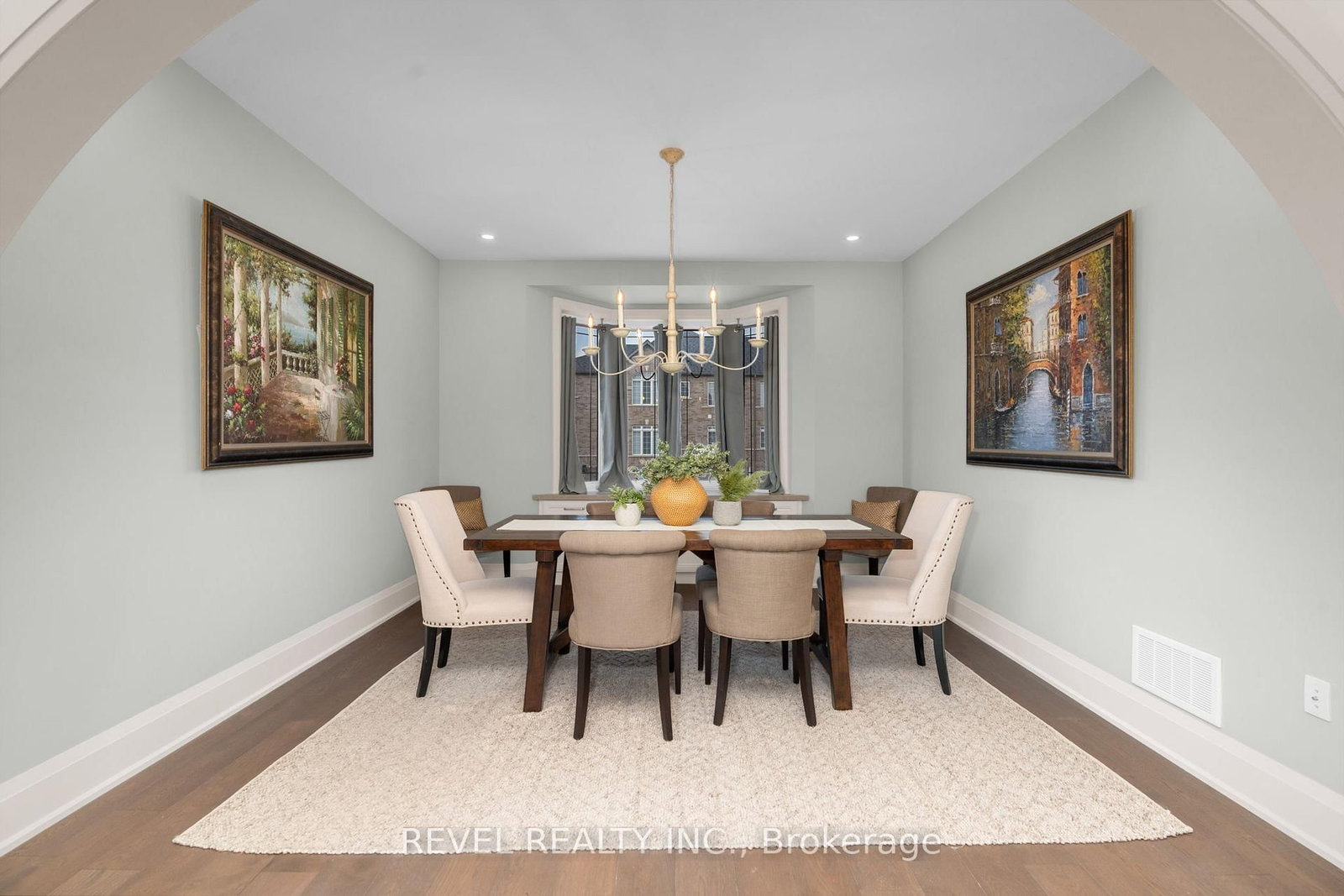 Detached House for sale at 51 Wood Crescent, Essa, Ontario, L3W 0M5 - Angus - MLS: N12881580