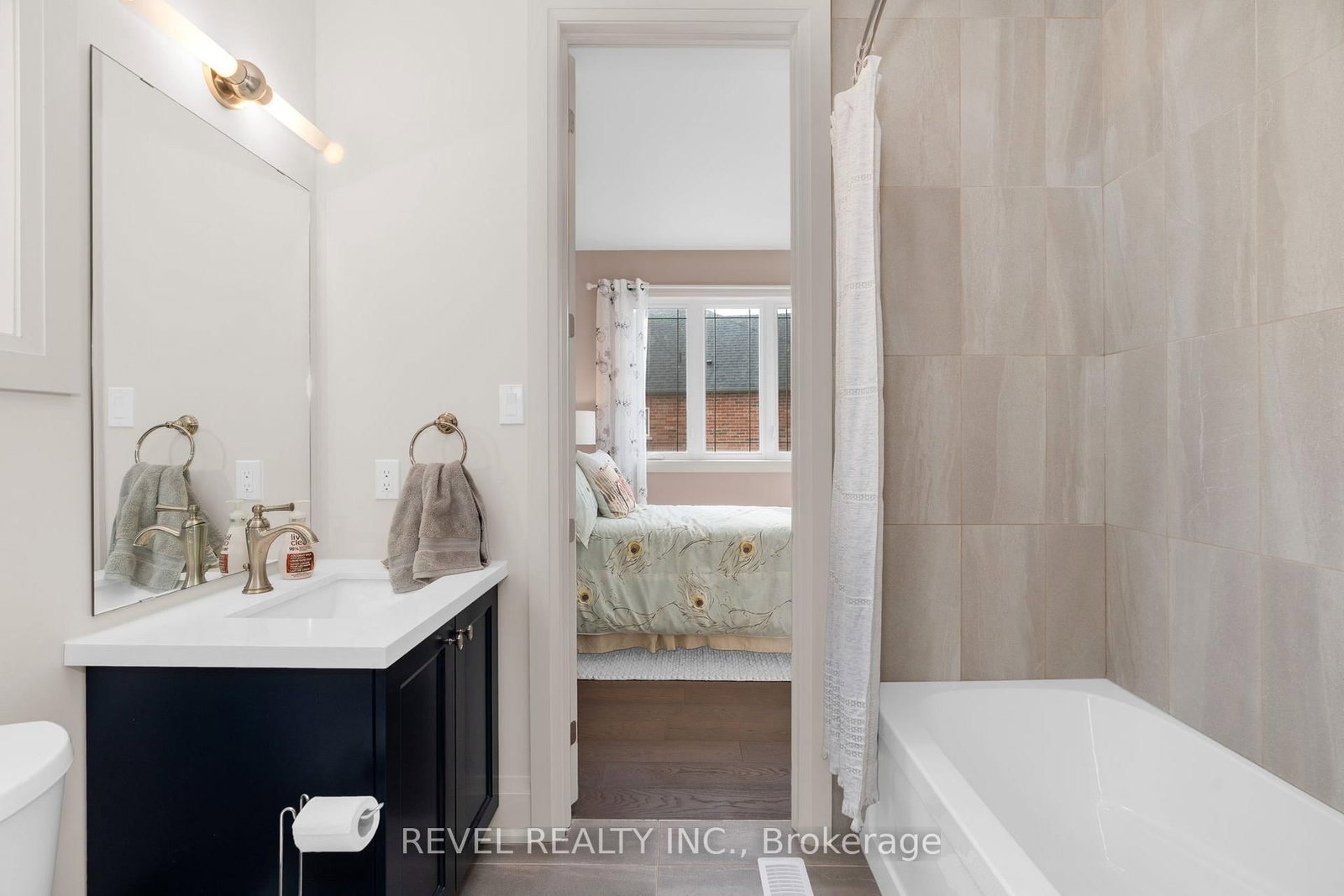 51 Wood Crescent • Essa, ON photo 37