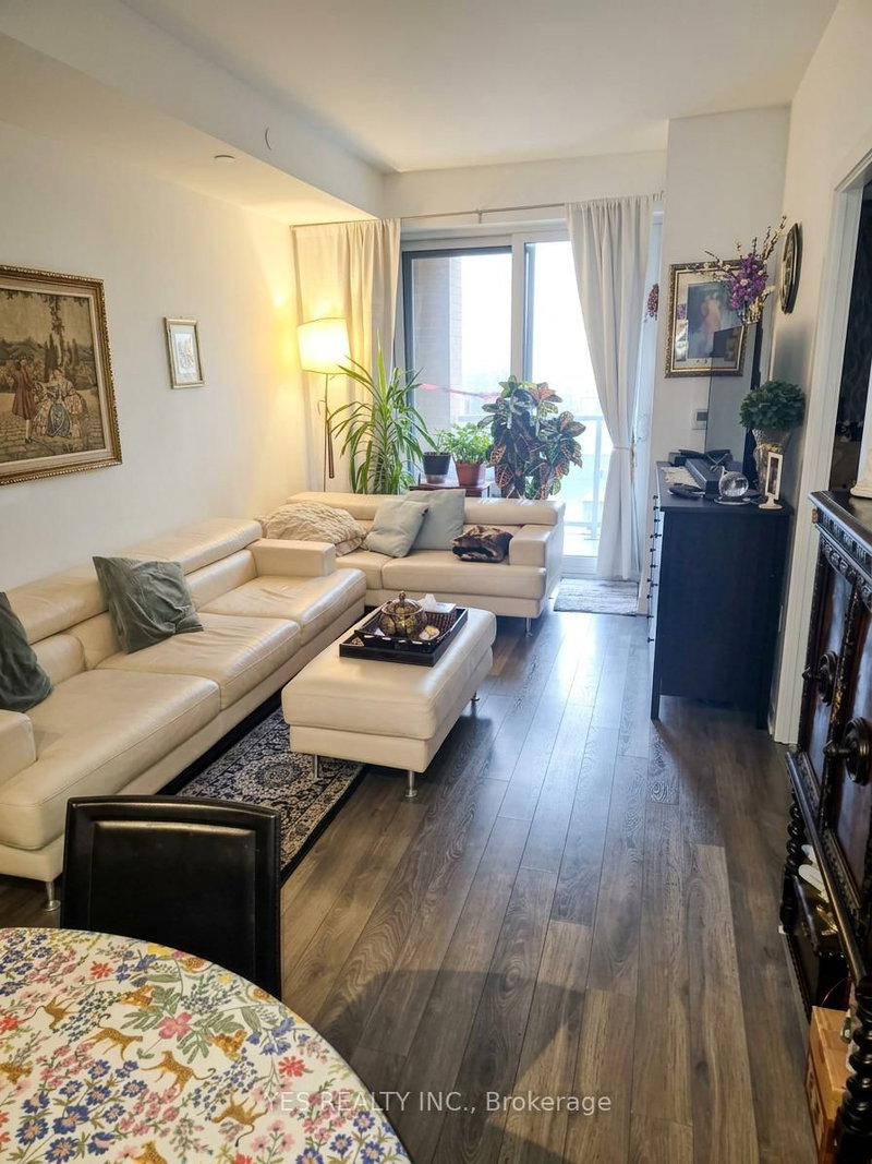 513 - 100 Eagle Rock Way, Vaughan, L6A 5B9 | Image 3