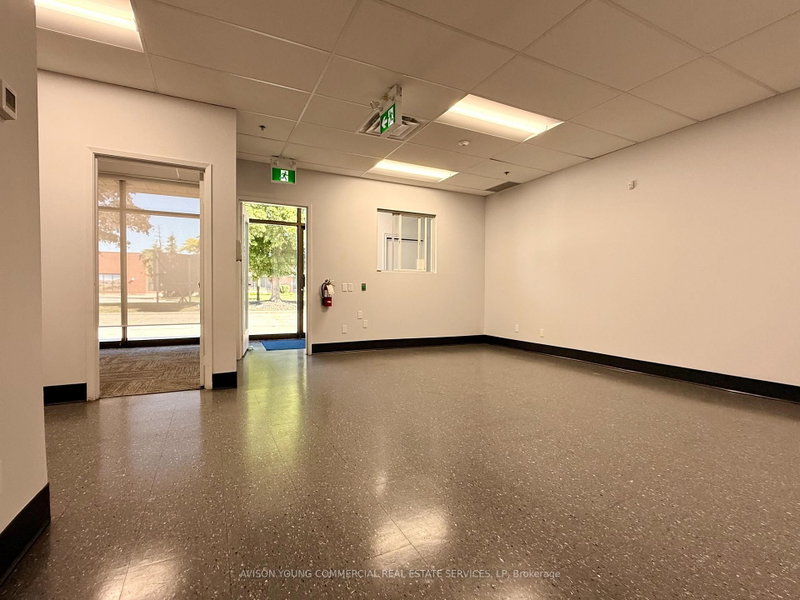 75 Haist Ave photo 5