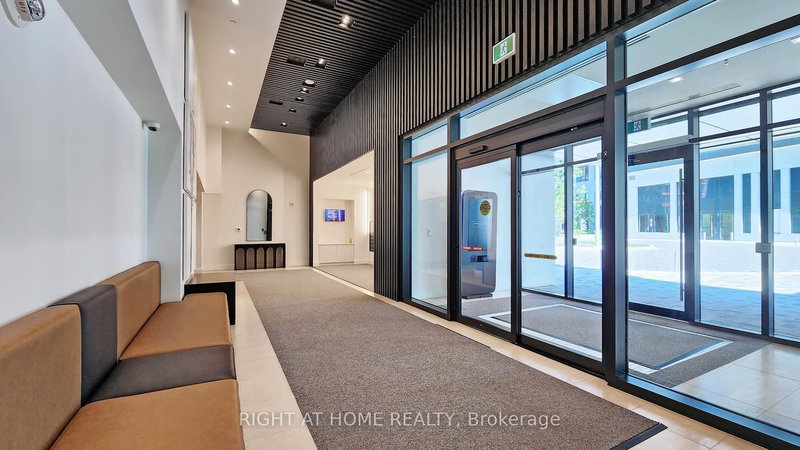 1508 - 3 Rosewater St, Richmond Hill, L4C 5T6 | Image 2