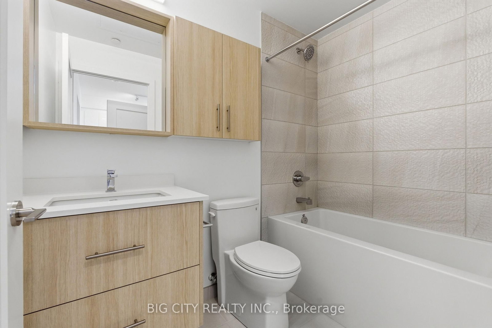 9751 Markham Road, Unit 1808 - Photo 9